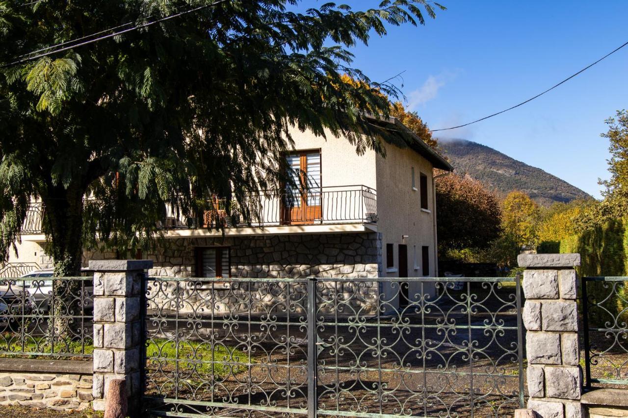 Vue Du Gar Apartamento Salechan Exterior foto